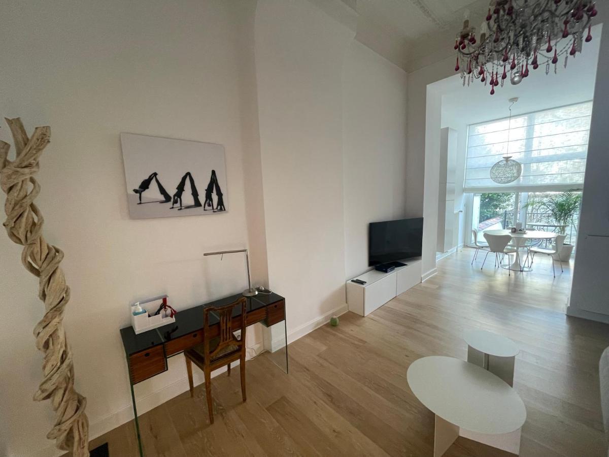 Apartment In Trendy Chatelain Center Brussels Area Little Garden Internet Wifi Dış mekan fotoğraf