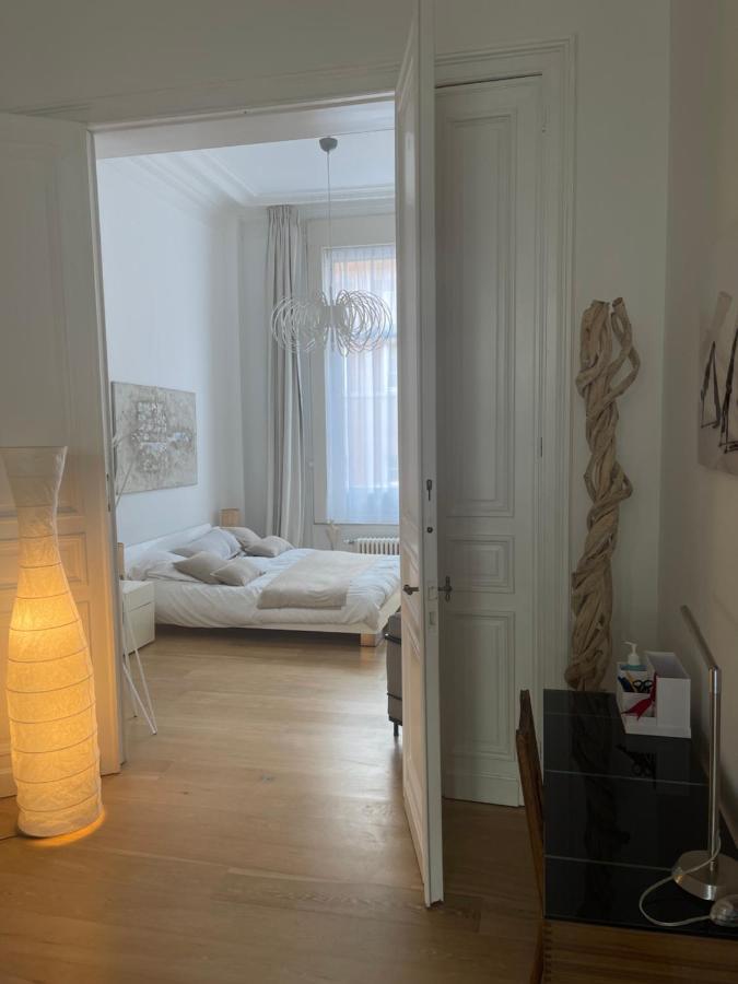 Apartment In Trendy Chatelain Center Brussels Area Little Garden Internet Wifi Dış mekan fotoğraf